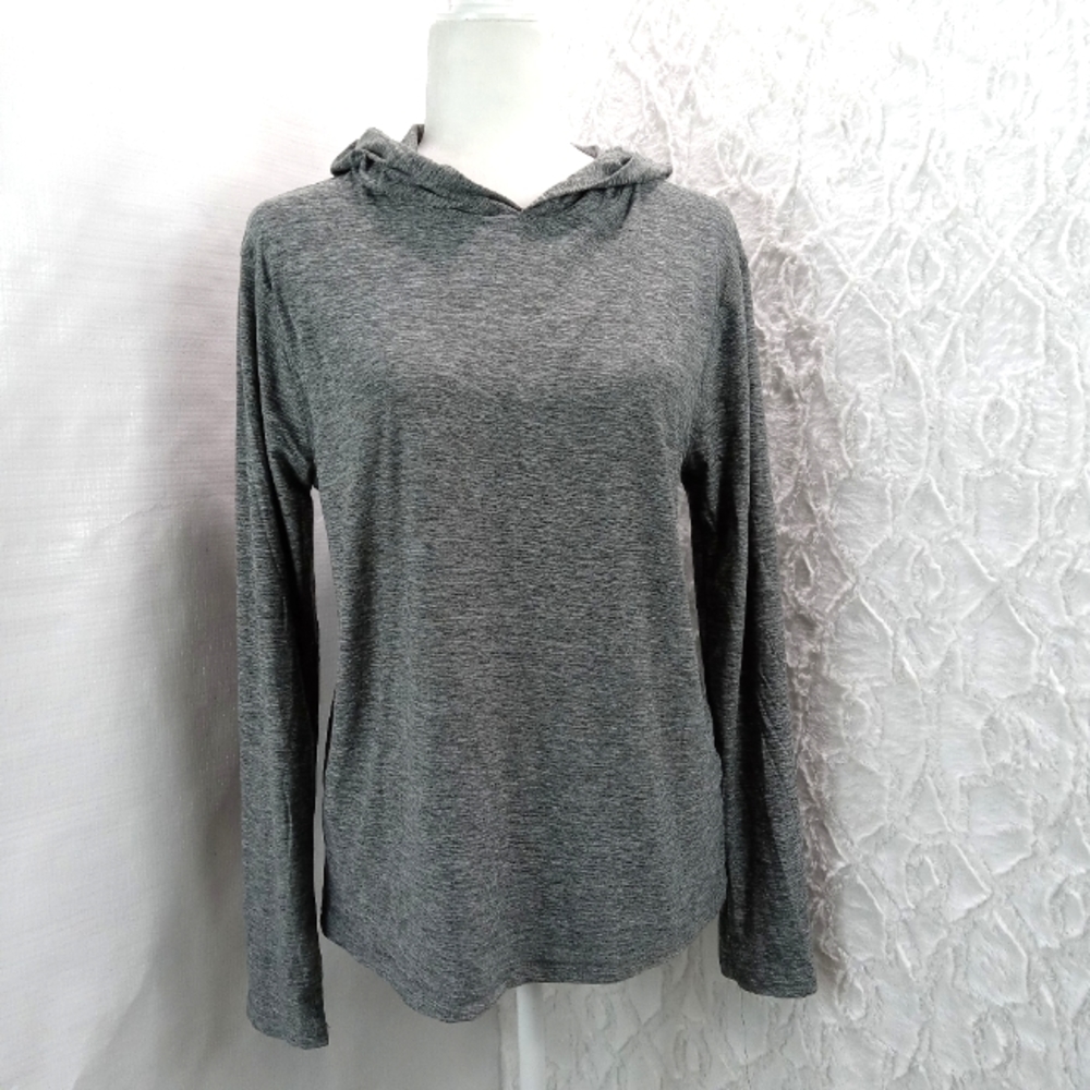 LEG3ND Women's Hooded Long Sleeve Athletic Top Size M NWT
